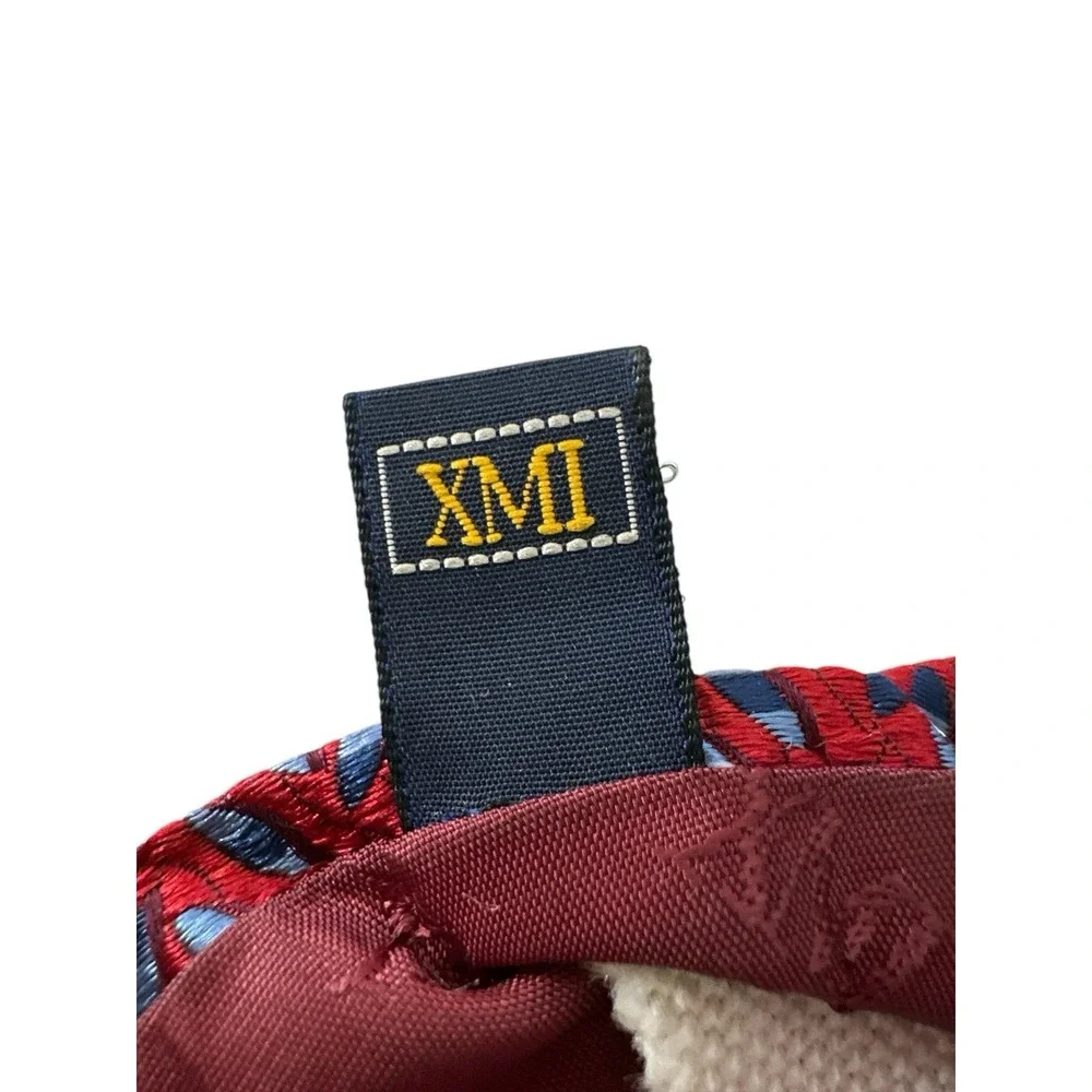 XMI‎ Platinum Necktie Mens 100% Silk Paisley Handmade USA Preppy Designer